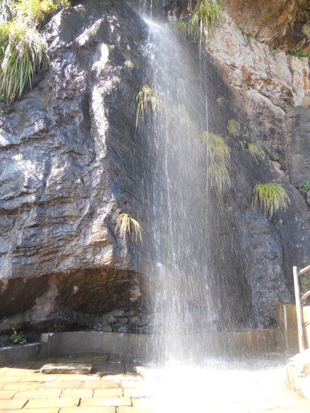 A natural shower - Manikya falls 